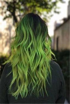 Neon Green Hair Color, Slime Gang, Green Hair Ombre, Pastel Green Hair, Green Hair Color, Neon Green Hair, Blue Purple Hair, Dyed Hair Ombre, Short Dyed Hair