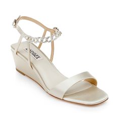 Wedding Wedges, Wedge Wedding Shoes, Comfortable Wedges, Elegant Sandals, Shoes Heels Wedges, Leather Wedge Sandals, Leather Wedges, Sandal Fashion, Wedge Sandal