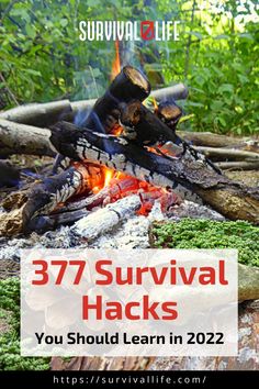 Survival hacks are essential for anyone. If there is anything that 2021 has taught us, it is that prepper or no prepper, you never know what nature can throw at you on any given day. Make sure you and your family are prepared for the worst-case scenarios with these Survival Life Hacks! Prepping For Beginners, Survival Life Hacks, Survival Kits, Survival Techniques, Survival Life, Homestead Survival, Survival Food, Wilderness Survival, Survival Tools