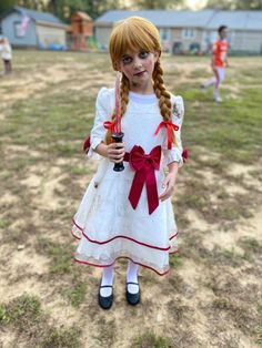 Annabelle Doll Halloween Costume, The Conjuring Halloween Costume, Anabelle Doll Costume, Annabelle Halloween Makeup, Annabelle Costume Makeup, Diy Annabelle Costume