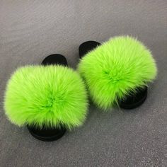 Fuzzy Slides, Shoes Outfit Fashion, Fur Shoes, Slippers Women, Fur Slippers