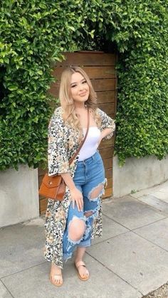 Going To Brunch Outfit, Kan Kan Jeans Outfit, Outfits To Show Off Curves Shape, Hot Weather Professional Outfits, Mom Summer Outfits Curvy, Latina Fashion Outfits, Cute Spring Outfits, Classy Casual Outfits