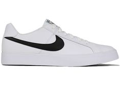 Nike Court Royale, Tennis Shoes Outfit, Black Shoes Men, Pinterest Outfits, Nike Cortez Sneaker, Nike Sneakers, Tennis Shoes, Black Shoes, Nike Shoes