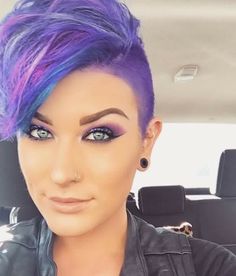 Love it Blue And Purple Hair, Awesome Hair, Undercut Hairstyles, Short Hair Styles Pixie, Shaved Hair, Rainbow Hair