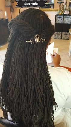 Styling Dreadlocks, Simple Side Braid, Afro Hair Pieces, Long Sisterlocks, Prom Hairstyles Updos, Beautiful Locs