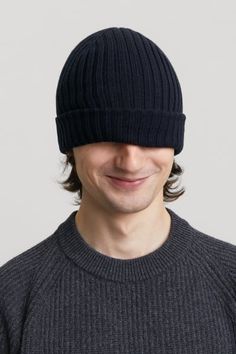 A good hat is the most effective way to fight off the cold. Our classic snug-fit ribbed beanie is knitted from 100% Extra Fine non-mulesed Australian Merino wool and made to keep its shape over time. This hat will keep you warm and stylish when the winds start whipping and the cold bites. Wool Beanie, Cold Weather Outfits, Merino Wool Sweater, Cashmere Wool, Wool Scarf, Cashmere Scarf, Winter Accessories, Grey Sweatshirt, Scarfs