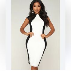 Brand New With Tags Never Worn! White Short Sleeve Bodycon Dress For Date Night, Chic White Short Sleeve Bodycon Dress, White Bodycon Midi Dress With Short Sleeves, Casual White Bodycon Dress For Night Out, White Short Sleeve Midi Dress For Date Night, White Short Sleeve Midi Dress For Night Out, White Casual Bodycon Dress For Night Out, White Midi Bodycon Dress For Night Out, White Short Sleeve Bodycon Midi Dress