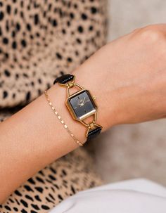 Vintage Design Women's Gold & Black Watch With Black Strap | NOT JUST A LABEL Watches Women Black, Luxurious Watch, Black And Gold Watch, Small Watch, Gold Watches Women, Bracelet Watches Women, Hand Accessories, Watches Women, Women's Watches