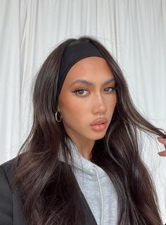 Headband 100% cotton Thick design Double lined Elasticated Thick Headband Aesthetic, Thick Black Headband Outfit, Cotton Headband Outfit, Headband Trend 2023, Headband Hairstyles 2023, Thick Black Headband Hairstyles, Thick Headbands Hairstyles, Black Thick Headband, Elastic Headband Outfit