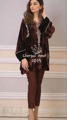 Velvet Dresses Outfit, Pencil Pant, Gaun Fashion, Pakistani Dresses Casual, Hippy Chic, Salwar Kamiz