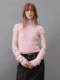 This is a slim-fit, semi-cropped knit pullover with an arm warmer set. It is crafted with fancy yarn, highlighting the unique characteristics of the yarn.- Short sleeve design to add appeal to the item- The texture adding a stylish point to the outfit as a standalone piece- Versatile two-way style that can be worn with or without the arm warmer set Pink Knit Top With Short Sleeves, Trendy Pink Cropped Sweater With Ribbed Cuffs, Pink Fitted Short Sleeve Knit Top, Cozy Half-zip Top With Ribbed Cuffs, Pink Textured Knit Long-sleeve Top, Sleeve Designs, Knitted Pullover, Arm Warmers, Knitwear