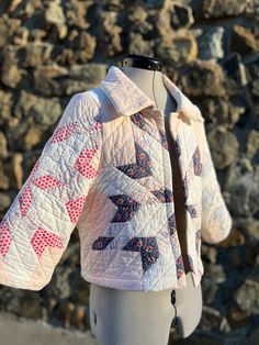 This listing is for a custom jacket made out of a quilt you provide.  Quilt must be in good condition, viable size, pre-cleaned with no scented or softeners.  Confirmation of details will be reviewed prior to customer sending quilt and confirmed once quilt arrives and is evaluated.  Buyer is responsible for shipping their quilt.  $200 non-refundable holds place and begins work.   Jacket details for this listing  * short waisted * cropped 3/4 length sleeve * straight shoulder (no puff sleeve)  Op Vintage Quilted Cotton Outerwear, Shawl Measurements, Quilt Jackets, Tamarack Jacket, Quilted Coats, Quilted Clothing, Jacket Details, Quilted Clothes, Quilt Jacket