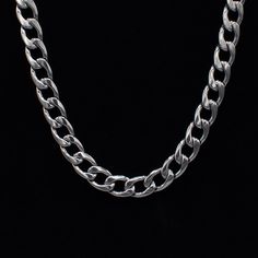 Chunky 12mm Cuban Necklace Neutral Jewelry, Cuban Link Necklace, Green Skin, Cuban Link Chain Necklaces, Ring Der O, Link Chain Necklace, Choker Collar, Cuban Link Chain, Cuban Link