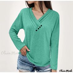 Olivia Mark - Stylish Solid Color Buttoned Casual Long Sleeve Shirt for Men Casual Solid Color Green Shirt, Casual Green Solid Color Shirt, Casual Solid Green Shirt, Casual Kelly Green Long Sleeve Top, Green V-neck T-shirt For Fall, Casual Kelly Green Tops, Casual Long Sleeve Dark Green Tops, Casual Dark Green Long Sleeve Tops, Green Solid Color Shirt For Fall