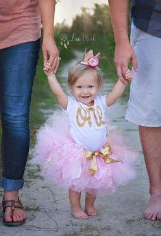 Onederland Cake Smash, Onederland Cake, Gold Birthday Outfit, Fabric Tutu, First Birthday Tutu, First Birthday Outfit Girl, Gold First Birthday