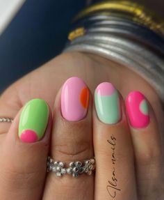 Almond Nails Cute Designs, Summer Short Almond Nails, Almond Nails Cute, Realistic Nails, Short Almond Nails, Nails Cute, Edgy Nails, Short Almond