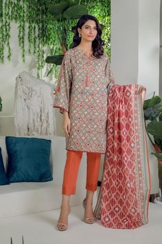 Bonanza Satrangi Darakshaan Aso223p13 Lawn 2022 Bonanza Satrangi, Bridal Lehengas, Desi Style, Lawn Shirts, Printed Dresses, Ladies Clothing, Lawn Suits, Eid Collection, Shalwar Kameez