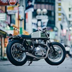 Custom Royal Enfield Continental GT650 by Wedge Motorcycle Continental Gt650, Royal Enfield 650, Royal Enfield Continental Gt, Retro Bikes, Drag Bike