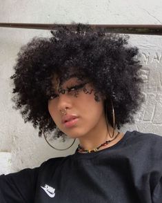 Beautiful Natural Curly Hair, Oblong Face Hairstyles, Natural Hair Bun Styles, Natural Hair Cuts, Cute Curly Hairstyles, Pelo Afro, Beautiful Curly Hair, Curly Hair Styles Easy, Natural Hair Beauty