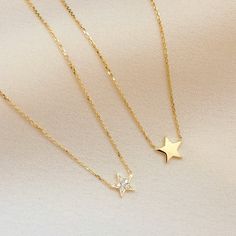 Gold Star-shaped Diamond Necklace, Dainty Star-shaped Diamond Necklace, Dainty Star-shaped Diamond Necklace For Gift, Star-shaped Cubic Zirconia Diamond Necklace Gift, Dainty Diamond Star Necklace, Dainty Star Diamond Necklace, Dainty Cubic Zirconia Star Necklace, Dainty Star-shaped Cubic Zirconia Necklace, Yellow Gold Star Necklace With Cubic Zirconia