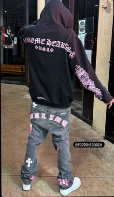 Chrome Hearts Outfit, Mens Fashion Aesthetic, Hearts Outfit, Chris Brown Outfits, Dreadlock Hairstyles For Men, Black Men Fashion Casual, Dope Outfits For Guys, Fashion Blogs