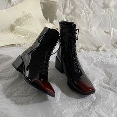 3 Inch Heels Classy, Aesthetic Boots, Dr Shoes, Aesthetic Shoes, Pretty Shoes, Dream Shoes, Character Outfits, Cute Shoes, Aesthetic Clothes