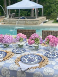 White hydrangea tablecloths by Diga Linda Flowers Blue And White, Blue Tablecloth, White Hydrangeas, Blue Hydrangeas, Flowers Blue, White Hydrangea, Hydrangea Flower, Blue Hydrangea, Digital Illustrations