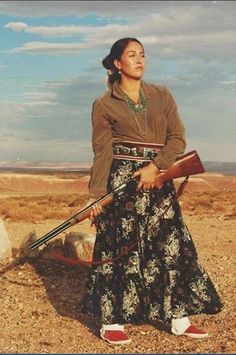 Navajo Dress, Navajo Women, American Female, Native Style, Native American History