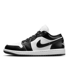 The Air Jordan 1 Low 'Panda' is a stylish sneaker that features a classic black and white colorway. The bold black upper is contrasted by the white midsole and nylon tongue, while the lining, laces and tongue branding complete the look. Inspired by the iconic panda, this sneaker is perfect for any casual or streetwear look. The Air Jordan 1 Low 'Panda' is the perfect addition to any sneaker collection and is sure to be a hit. Jordan 1 Low Women, Jordan Women, Jordan Vi, Jordan 1 Lows, Air Jordan Vi, Original Air Jordans, Lv Sneakers, Jordan Low, Jordan Model