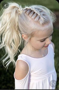 Girls School Hairstyles, Easy Little Girl Hairstyles, Girl Hair Dos, A Ponytail, Flower Girl Hairstyles, Back To School Hairstyles