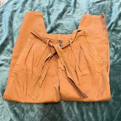 Nwot High Waisted Super Cute Pants By Free People Cute Pants, Free People Pants, Pants Color, High Waisted Pants, Jumpsuits For Women, Pant Jumpsuit, Free People, Size 2, Super Cute