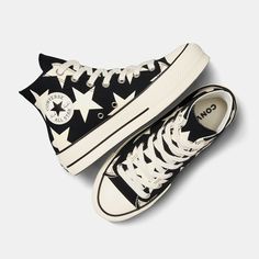 Black Star Converse, Converse With Stars, Converse Pattern, Zapatillas All Star, Stars Converse, Cute Converse, Painted Canvas Shoes, Chuck Taylor All Star Lift, Converse Star