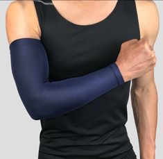 Introducing the Compression Arm Sleeve by WorthWhile, your ultimate companion for sports and fitness activities! Crafted with precision and care, this ultralight arm sleeve is designed to enhance your performance and comfort during various sports such as basketball, volleyball, cycling, and running. Weighing just 25g, it provides the perfect balance between durability and breathability, ensuring you can stay at the top of your game without feeling weighed down. Our Compression Arm Sleeve is not Cycling Arm Warmer, Hip Fat Workout, Basketball Arm Sleeves, Runners Workout, Compression Arm Sleeves, Elbow Support, Workout Gloves, Arm Guard, Arm Muscles