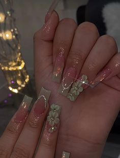 Wedding Nails With Sage Green, Sage Green Nails With Gems, Sage Green Nails Prom, Sage Quince Nails, Sage Green Coffin Nails, Sage Green Quince Nails, Green Sage Nails, Green Quince Nails, Sage Green Quinceanera Theme