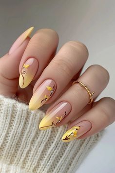 #PinterestInspo #PinItToWinIt #ViralPins #TrendingNow #PinterestLover #CreativePins #ExploreTheBest Trending Nail Art Designs, Holidays Nails, Nail Square, Nailinspo Nailart, August Nails, Yellow Nail, Ootd Instagram, September Nails, Text Story