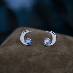 Blue Moon-shaped Sterling Silver Earrings, Blue Moon Shaped Sterling Silver Earrings, Dainty Moon-shaped Earrings, Dainty Moon-shaped Moon Phase Earrings, Nickel-free Moonstone Moon-shaped Earrings, Nickel-free Moonstone Moon Earrings, Celestial Moonstone Earrings With Moon Charm, Moonstone Earrings With Moon Charm, Silver Crescent Moonstone Earrings