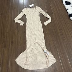 Zara Cream Long Sleeve Dress Long Sleeve Bodycon Dress For Brunch, Bodycon Long Sleeve Dress For Brunch, Chic Longline Stretch Dress, Chic Stretch Longline Dress, Long Spring Evening Bodycon Dress, Fitted Longline Fall Dresses, Long Bodycon Dress For Spring Evening, Long Bodycon Evening Dress For Spring, Spring Beige Stretch Maxi Dress