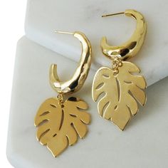 ★PRODUCT DETAILS★ Quantity: 1 leaf pendant Material: gold plated brass Allergy information: hypoallergenic; lead and nickel free Size: 25x29mm Name: Giovanna ★DISCOUNTS★ ★NEWSLETTER subscribers get exclusive coupon codes: mojosupplycompany.com ★SOCIAL MEDIA followers get surprise sales and giveaways: Instagram @mojosupplyco and Facebook @mojosupplycompany Gold Plated Leaf-shaped Earrings, Pierced Leaf-shaped Metal Earrings, Leaf-shaped Metal Earrings As Gift, Metal Leaf Shaped Earrings, Metal Leaf-shaped Earrings As Gift, Metal Leaf-shaped Pierced Earrings, Metal Leaf-shaped Jewelry, Nickel-free Leaf-shaped Brass Jewelry, Leaf-shaped Metal Jewelry With Matching Earrings