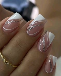 Pink Ombre Nails, Nail Photos, Christmas Nail Designs, Nail Games, Pink Ombre, Mani Pedi, Ombre Nails, Christmas Nails, Nail Inspo