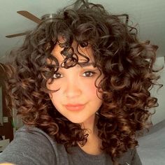 PRICES MAY VARY. 【Hair Material】Premium synthetic crochet hair, natural looking like human hair, skin friedly, full and bouncy, soft and silky, super lightweight. 【Easy to Install】Prelooped curly crochet hair, quick & easy to install, friendly to beginners, last long time with good care. 【Hair Advantage】Bouncy curly crochet hair, super soft and smooth, durable & natural texture, comfortable to wear. 【Length and Color】12 inch gogo curl crochet hair, 6 packs/lot, 6 packs can make a full head. avai Short Curly Crochet Hair, Curly Hair Trends, Layered Curly Hair, Colored Curly Hair, Short Curly Haircuts, Long Layered Haircuts, Haircuts For Curly Hair