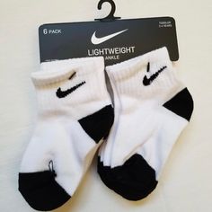 Nike Unisex Toddler Socks . Brand New With Tag . Size Toddler 2-4 Years . Color Is White And Black Toes Heals Are Black Also Nike Logo Is In Black. Brand New In Original Nike Packaging 100% Authentic. Baby Nike Socks, Nike Packaging, Vintage Baby Boy Clothes, Nike Baby Clothes, White Nike Socks, Black Toes, Vintage Baby Boys, Baby Nike, Mommy Goals