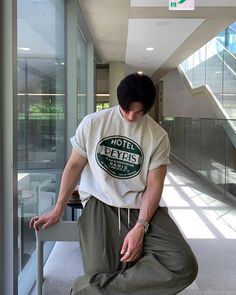 여름이구나#룩플 | Instagram Nowhere Man, Mood Clothes, Clothes Korean Style, Architect Design House, Guys Clothing Styles, Asian Guys, Man Style, Workout Motivation, Korean Men