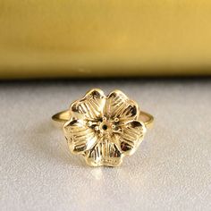 Large Vintage Style Dainty Brass Rose Ring SIZE :- All Size Are Available, choose from variation. METAL :- Brass ❥ Customers satisfaction is our biggest priority, please contact us with any questions/queries for future or existing orders, and we will do our best to make sure you are happy with your order. ♥ Please Make Sure to Include The Correct Address During Before Order. You Can return Item within 30 Days After Successful Delivery. We Offer 100% Money Back Guarantee If You Not Satisfied With Your Purchase. Return Charge Will Be Paid By Buyer Only. This is my shop link https://www.etsy.com/in-en/shop/AustereGifts?ref=seller-platform-mcnav Thank you🥰 for shopping with us! Gold Flower Ring, Daisy Ring, Dragon Jewelry, Floral Ring, Rose Ring, Wide Band Rings, Thumb Rings, Ring Dainty, Birth Flower