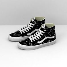 New Never Worn Vans, Sk8-Hi Tapered ‘Stars Print” Women’s Size 6, Men’s Size 4.5 Ordered Half A Size Too Small, Never Wore Them And Forgot To Return Them. Casual Black Sneakers With Star Print, Vans Black And White, Vans Sk8 Hi, Vans Black, Sk8 Hi, Vans Sk8, Womens Vans, Star Print, Vans Shoes