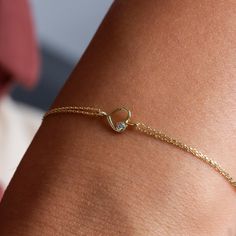 "14K Solid Gold Tiny Heart Bracelet, Dainty Bracelet, Gift For Her, Gold Bracelet, Charm Bracelet, Friendship Bracelet Our product weighs 1.65 gr and the chain length is 17 cm. Your products will be shipped with free shipping UPS express within 1-3 business days. 6 Inch:      15.20cm 6.5 Inch:   16.50cm 7 Inch:      17.80cm 7.5 Inch:   19.05cm 8 Inch:      20.30cm There may be +/- 0.15 change in gram information due to production. Quality control has been done. Our products are Anti Allergic. Yo Dainty Heart Bracelet, Tiny Heart Bracelet, Minimalistic Jewellery, Jewelry Video, Delicate Gold Bracelet, Gold Bracelet Simple, Evil Eye Necklace Gold, Gold Horse, Horse Necklace