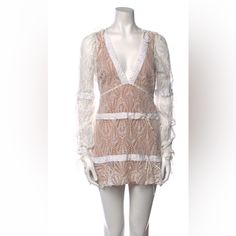 New With Tags, Women’s For Love And Lemons Lace Dress In Medium. Dress Is In White Lace Pattern With Lasercut Accents. Concealed Zipper On The Side. Long-Sleeve With V-Neck And Has Nude Colored Lining. This Is A Gorgeous Dress That Will Accentuate All Of Your Best Features. Measurements: Ptp About 16.5 Inches And 32 Inches Long. We Ship Next Business Day. Summer Mini Dress With Lace Sleeves For Date Night, V-neck Mini Dress With Lace Sleeves For Date Night, Cream V-neck Dress With Lace Sleeves, For Love And Lemons Dress Long, For Love And Lemons Mini Dress, For Love And Lemons Yellow Dress, Cream Lace V-neck Mini Dress, For Love And Lemons White Lace Dress, Knit Lace Dress