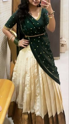 Onam Outfits Ideas, Long Skirt Top Designs, Long Frock Designs, Trendy Outfits Indian, Simple Saree Designs, Half Saree Lehenga, Lehenga Designs Simple, Fashionable Saree Blouse Designs