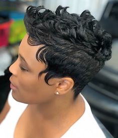 Wednesday Hair, Quick Weaves, 2024 Hairstyles, Chic Short Hair