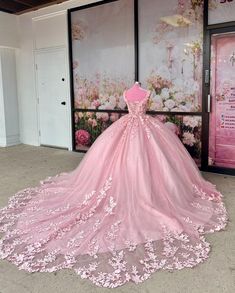 Pastel Quince Dresses, Quince Dresses Butterfly, Pink Quinceanera Dresses With Bow, Aurora Sleeping Beauty Quinceanera Theme, Pink Xv Dresses, Quinceanera Pink Theme, Dark Pink Quinceanera Dresses, Pink Sweet 16 Dresses