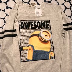 New Long Sleeve T Shirt Size 10-12 Cute H&m Crew Neck Top, H&m Long Sleeve Tops With Letter Print, Cute Gray Long Sleeve Top, H&m Shirts, Boys Top, Minion, Kids Shirts, Long Sleeve T Shirt, Shirts Tops